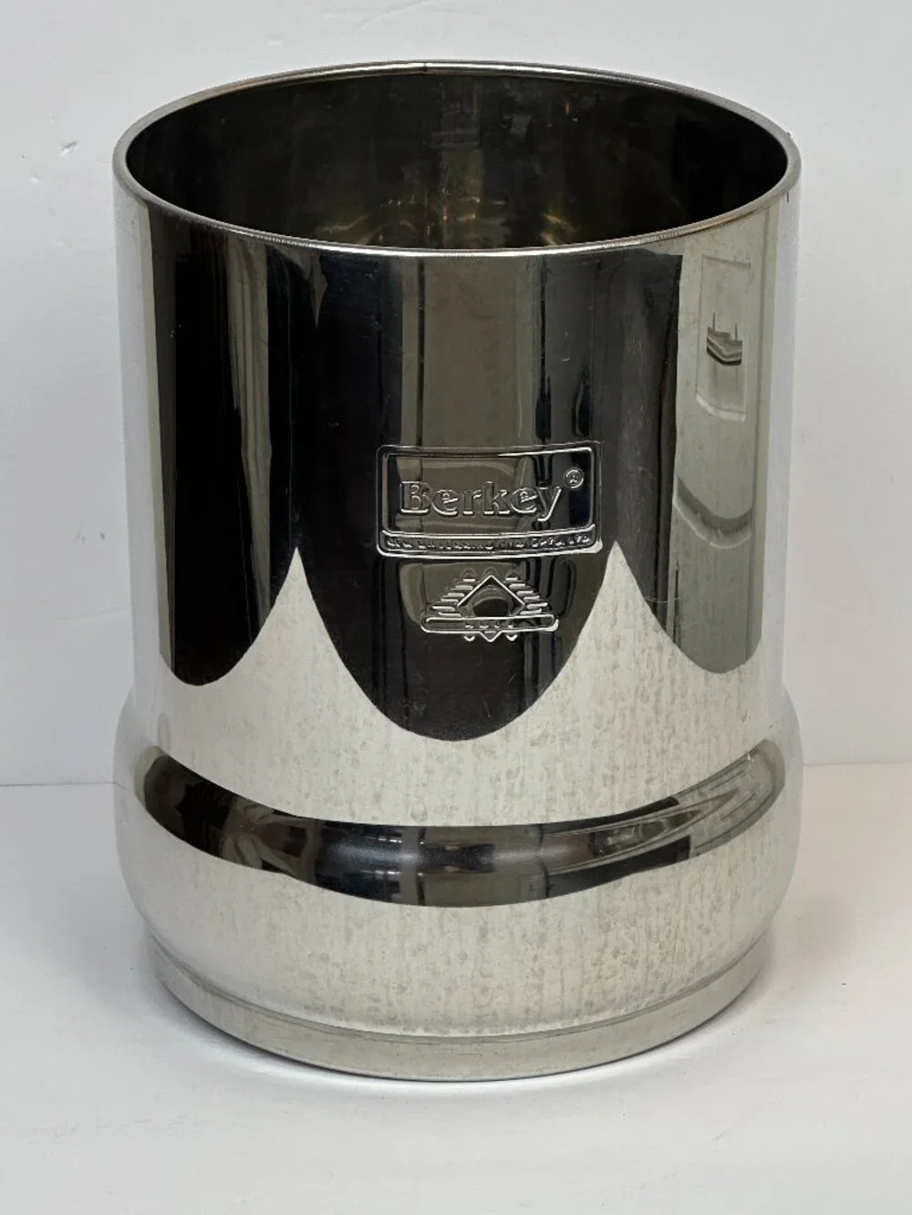 💧 Royal Berkey Gravity-Fed Water Filter System – 3.25 Gallon Plus Stand